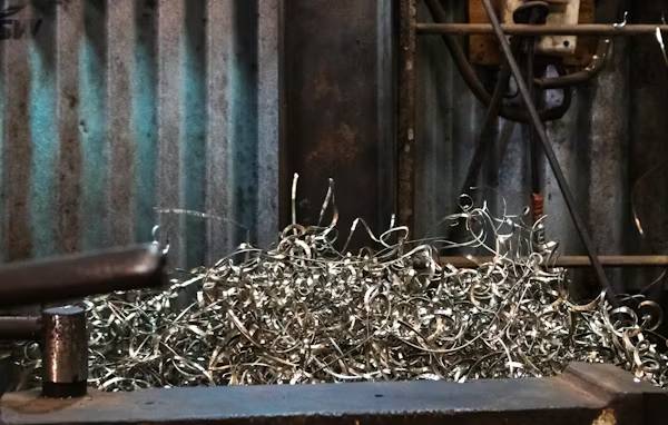 How Poor Scrap Metal Practices Impact Workplace Efficiency More Than You Think